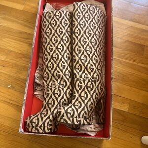 New in box/ dust bags GUCCI rhombus boots
